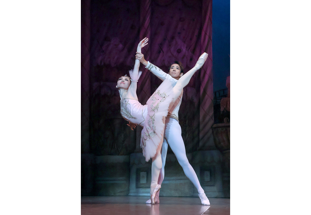 「クルミ割り人形」第2幕