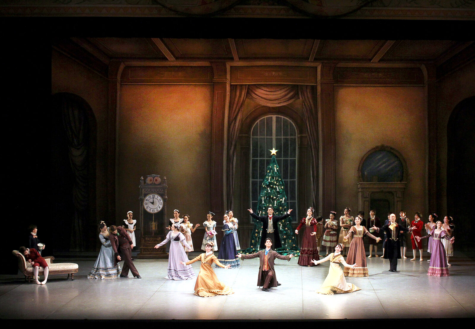 「クルミ割り人形」第1幕